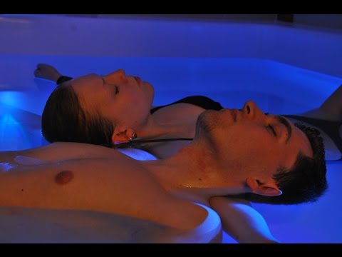 tranxx - Floating im Schwebebad &amp; Massagen in Berlin